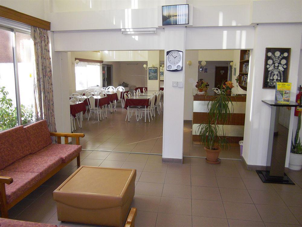 Onisillos Hotel Lárnaca Exterior foto